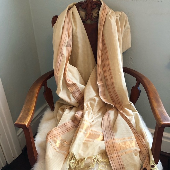 Beige and Tan cotton Woven Scarf with metallic threads 46” x 88” - Picture 3 of 3